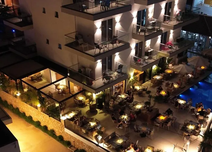 Avenue Hotel