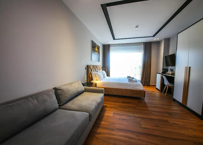King Hotel Ksamil